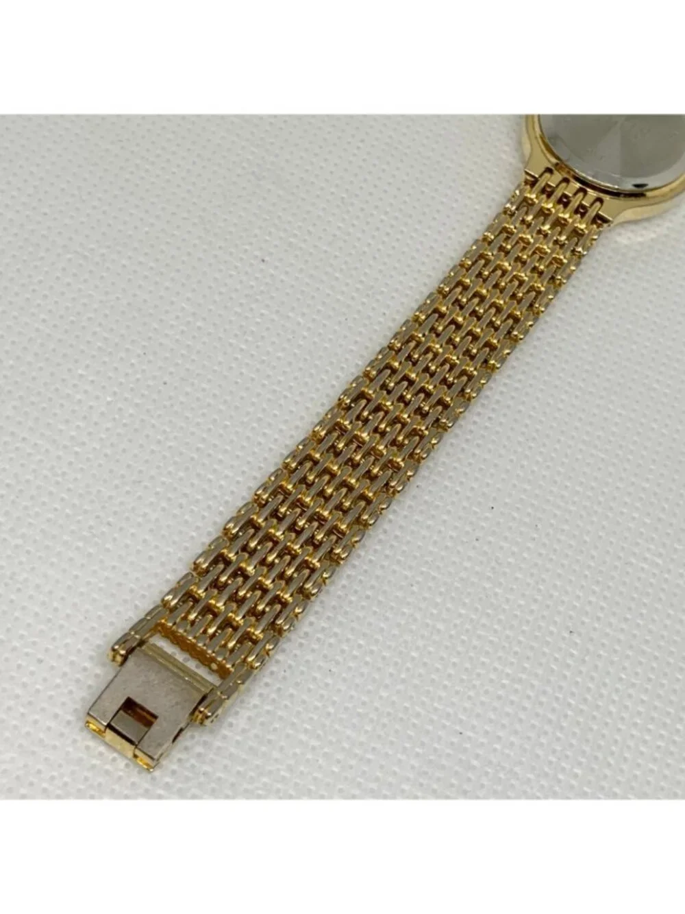Vintage Paris 1937 gold tone women’s watch 23mm quartz bracelet 7.4” running